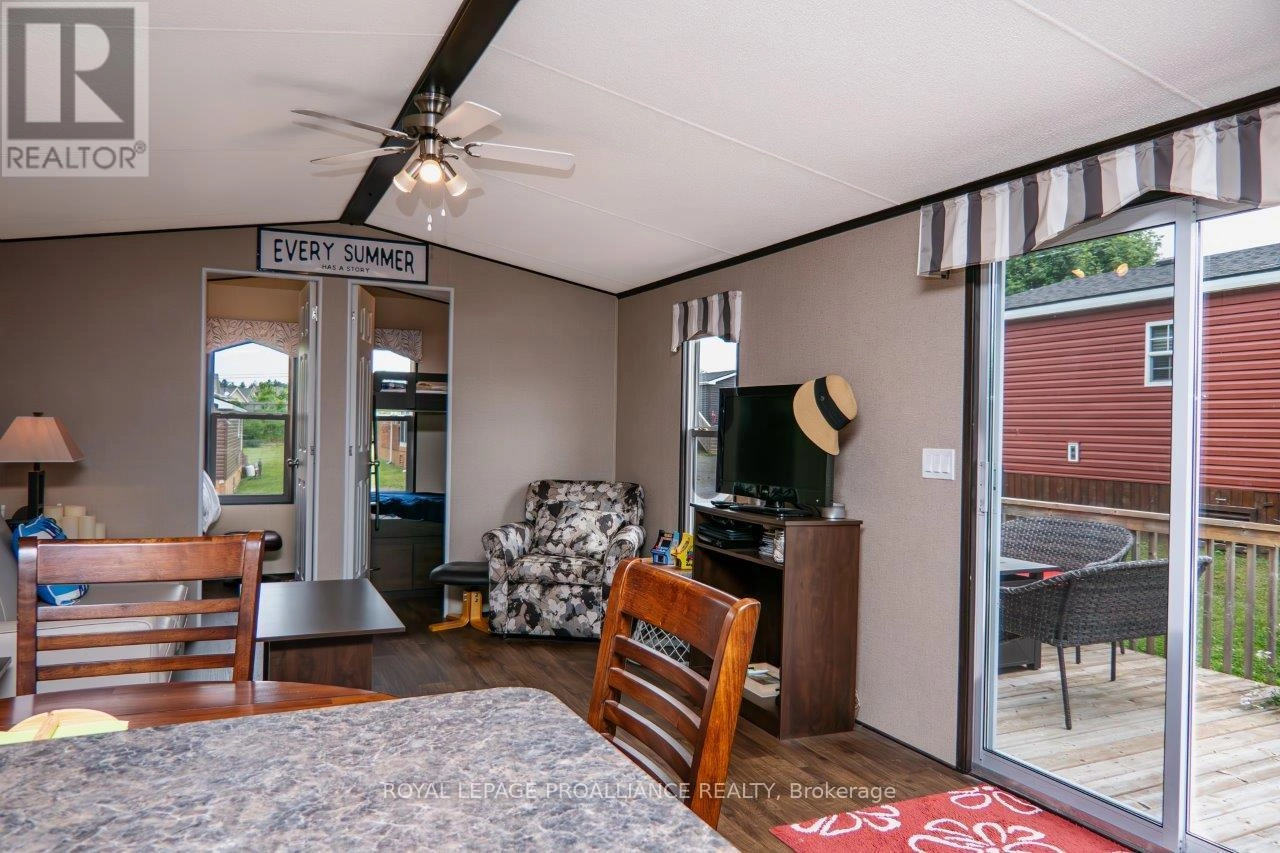 486 Cty Rd 18-12 Park Meadow Lane, Prince Edward County, Ontario  K0K 1P0 - Photo 16 - X12536902