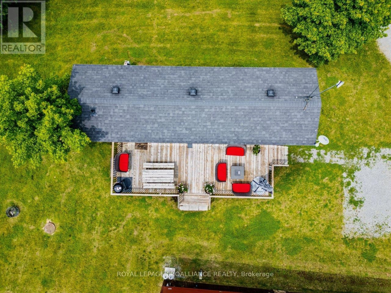 486 Cty Rd 18-12 Park Meadow Lane, Prince Edward County, Ontario  K0K 1P0 - Photo 19 - X12536902