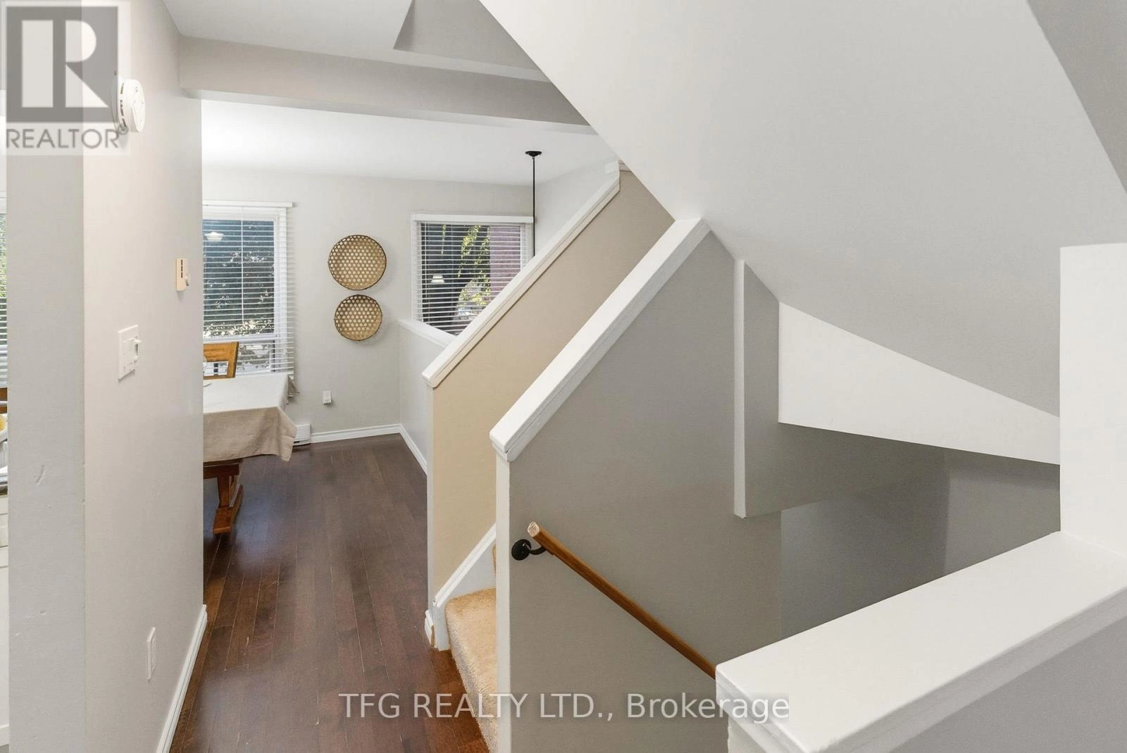 66 Parklane Circle, Clarington, Ontario L1C 3V9 - Photo 11 - E12537252