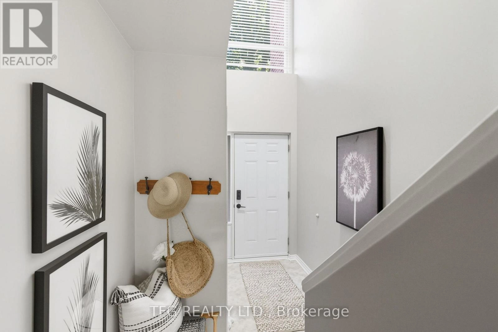 66 Parklane Circle, Clarington, Ontario L1C 3V9 - Photo 6 - E12537252