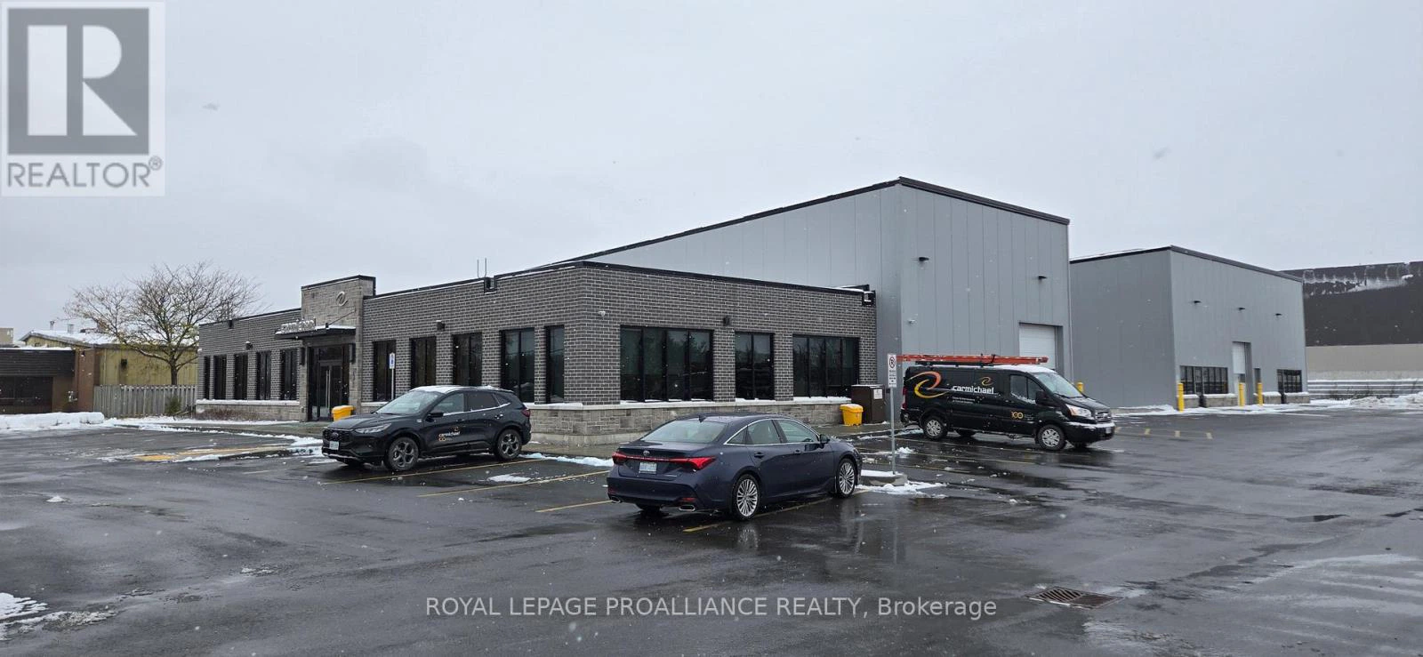 C - 296 University Avenue, Belleville, Ontario  K8N 5S6 - Photo 2 - X12523570