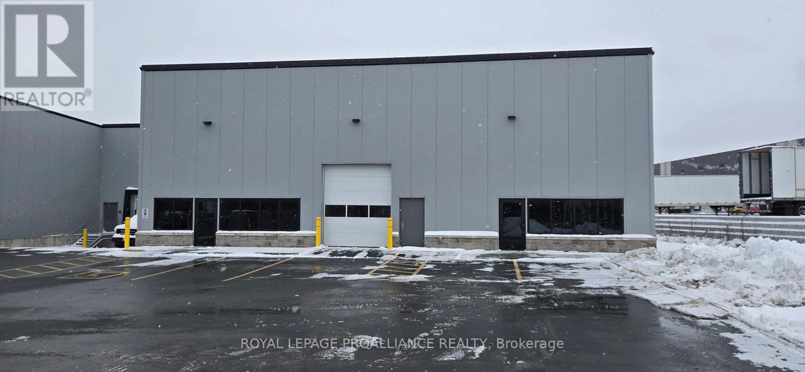 C - 296 University Avenue, Belleville, Ontario  K8N 5S6 - Photo 5 - X12523570