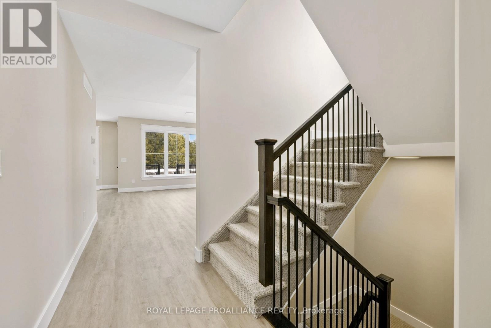 30 Hollingsworth Street, Cramahe, Ontario  K0K 1S0 - Photo 7 - X12421412