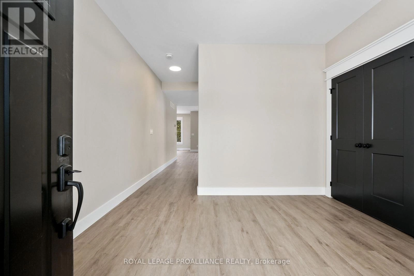 30 Hollingsworth Street, Cramahe, Ontario  K0K 1S0 - Photo 5 - X12421412