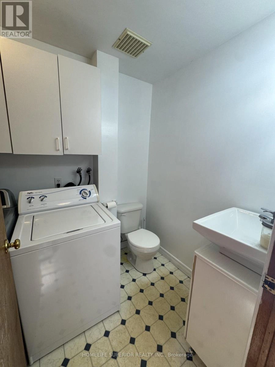 98 Paul Drive, Lanark Highlands, Ontario  K0G 1K0 - Photo 25 - X12399620