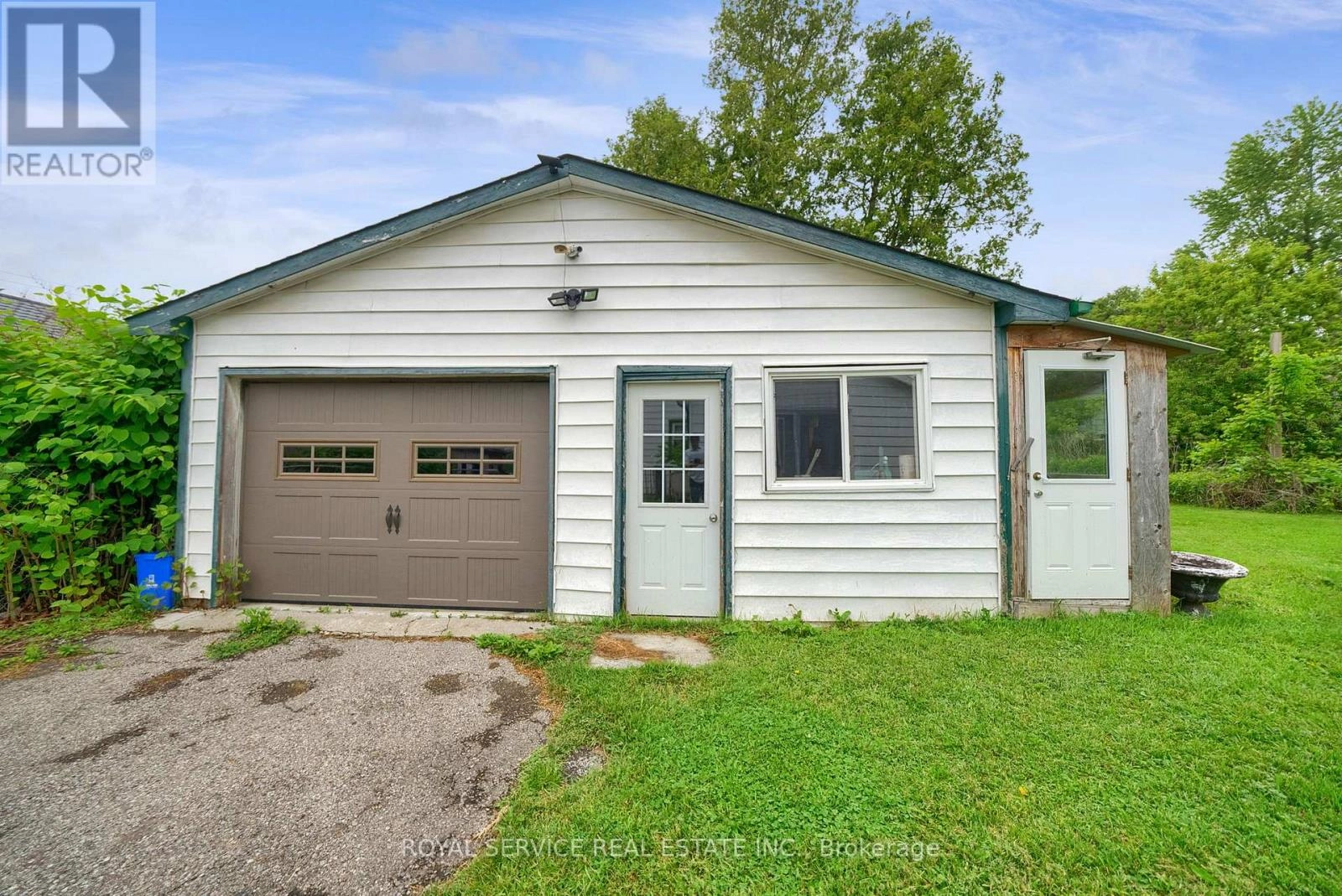 4504 Hwy 2 Highway, Clarington, Ontario  L0A 1J0 - Photo 2 - E12217900