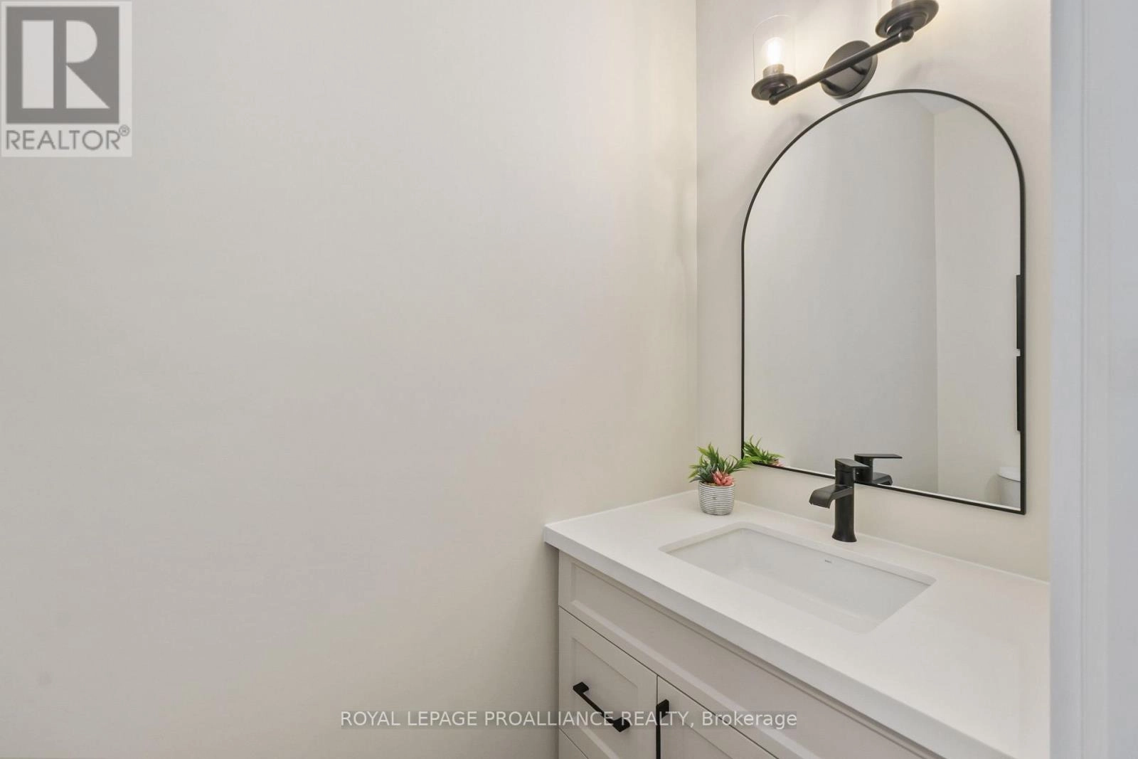 7 Hollingsworth Street, Cramahe, Ontario  K0K 1S0 - Photo 32 - X12536236