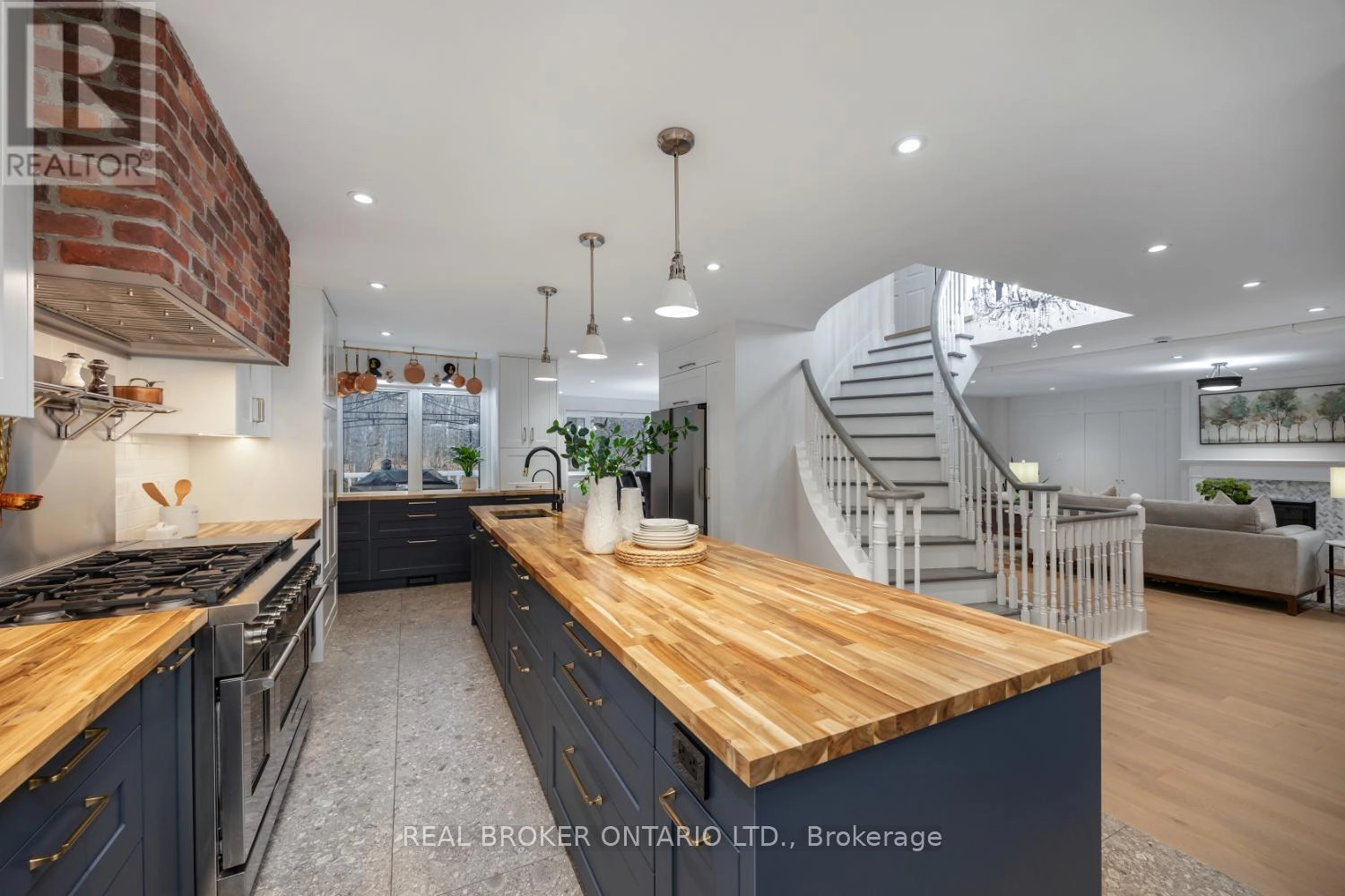 398 Sandy Hook Road, Kawartha Lakes, Ontario L0A 1K0 - Photo 13 - X12563490