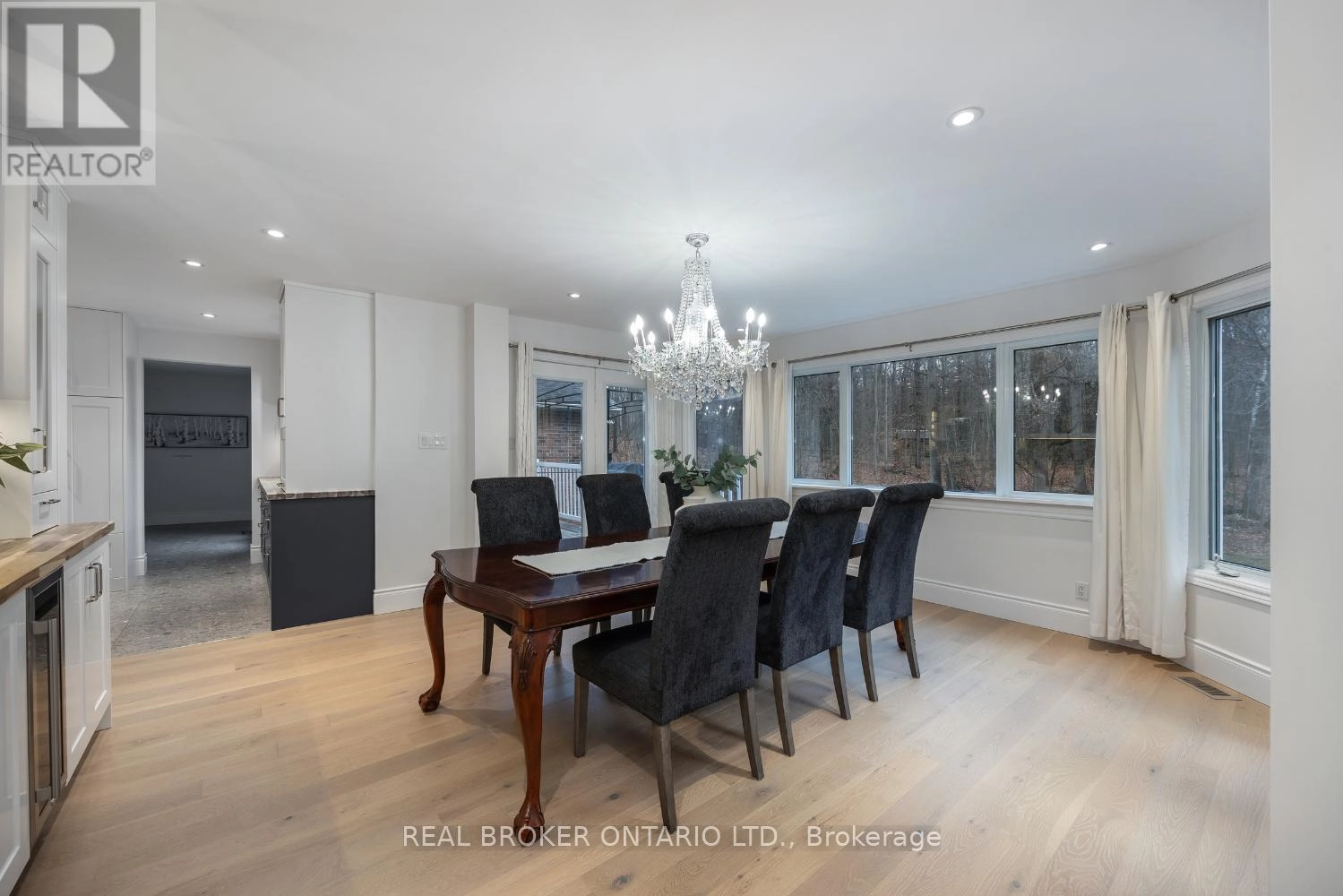 398 Sandy Hook Road, Kawartha Lakes, Ontario L0A 1K0 - Photo 18 - X12563490