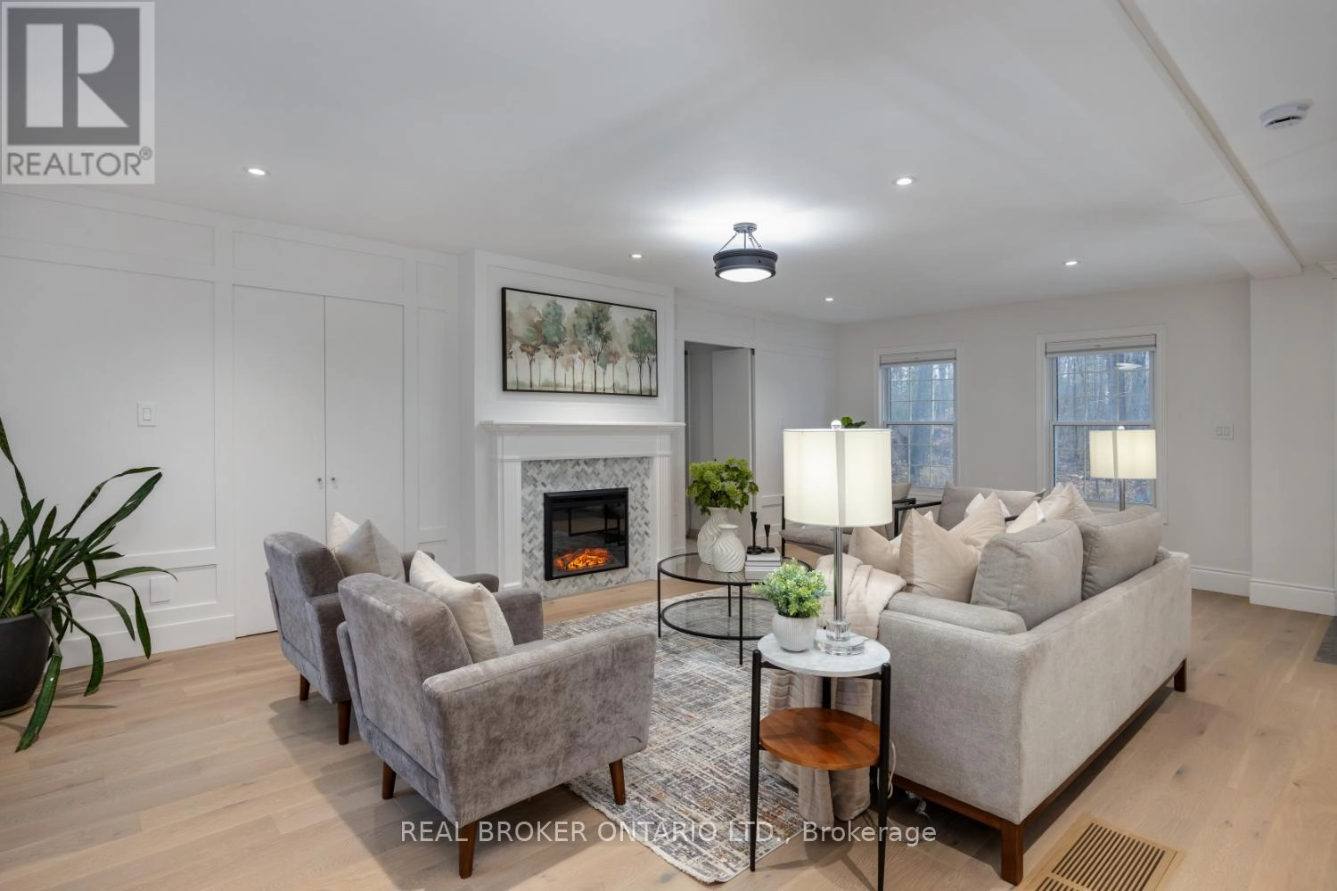 398 Sandy Hook Road, Kawartha Lakes, Ontario L0A 1K0 - Photo 21 - X12563490