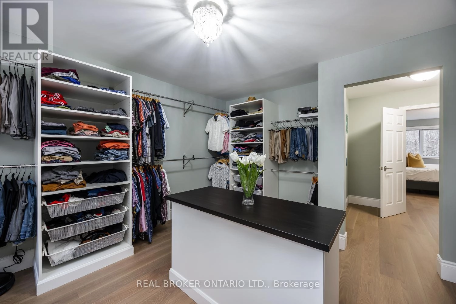 398 Sandy Hook Road, Kawartha Lakes, Ontario L0A 1K0 - Photo 28 - X12563490