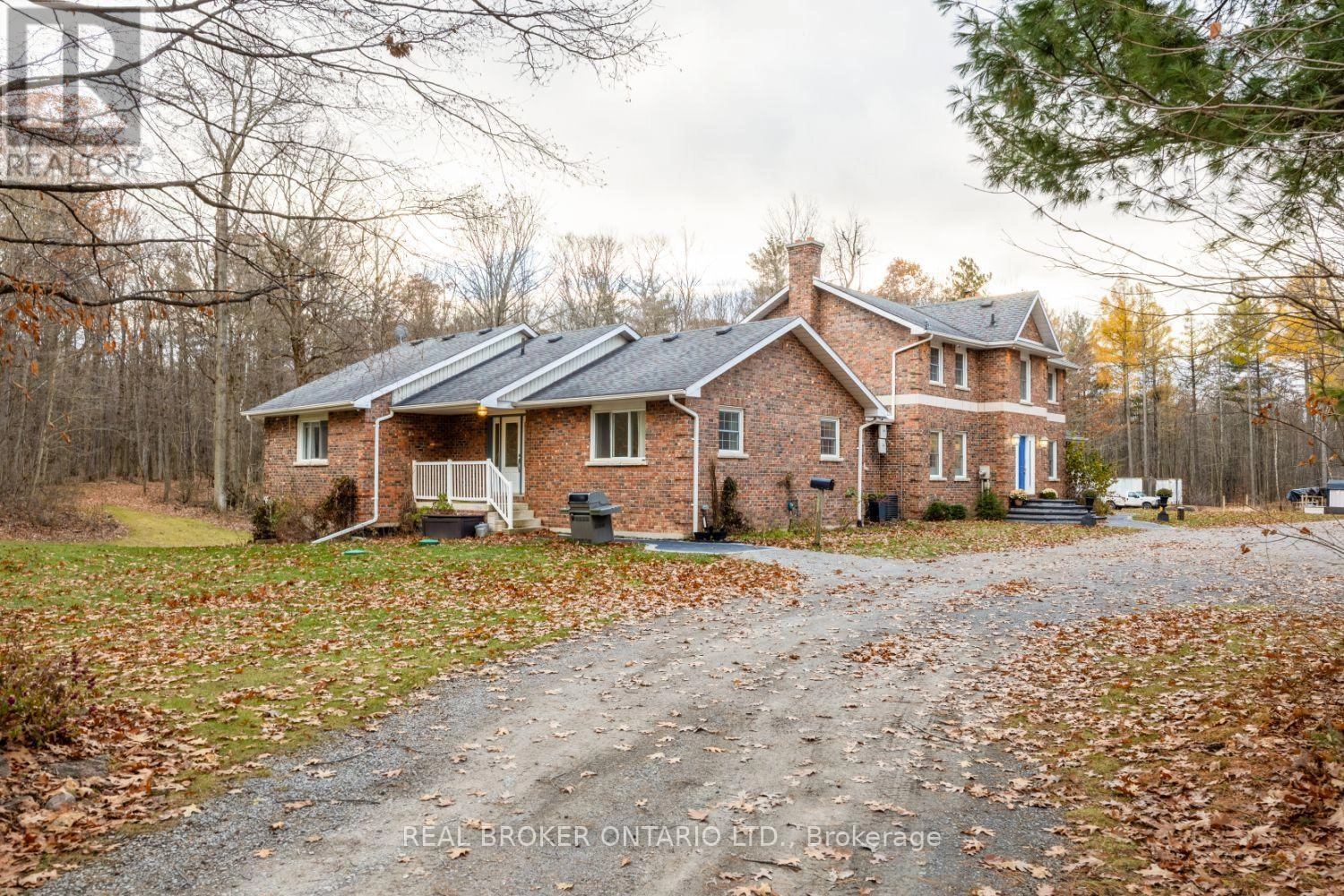 398 Sandy Hook Road, Kawartha Lakes, Ontario L0A 1K0 - Photo 4 - X12563490
