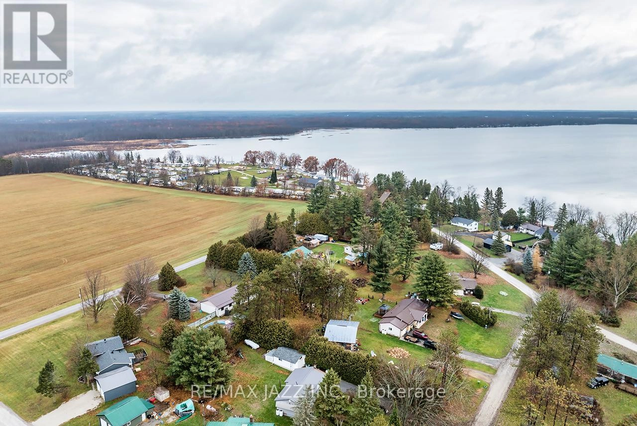 134 Day Drive, Kawartha Lakes, Ontario  L3V 6H5 - Photo 46 - X12568930