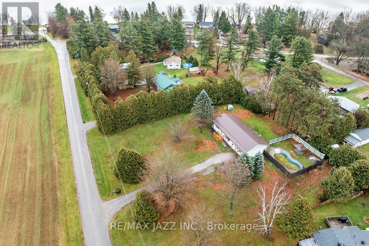 134 Day Drive, Kawartha Lakes, Ontario  L3V 6H5 - Photo 6 - X12568930