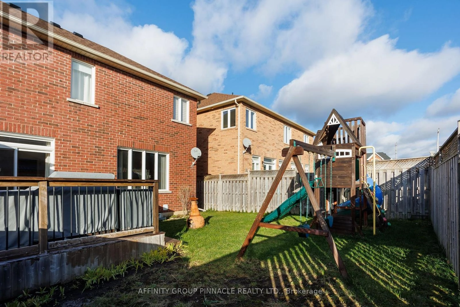 31 Ellis Crescent, Kawartha Lakes, Ontario  K9V 0A5 - Photo 48 - X12568208