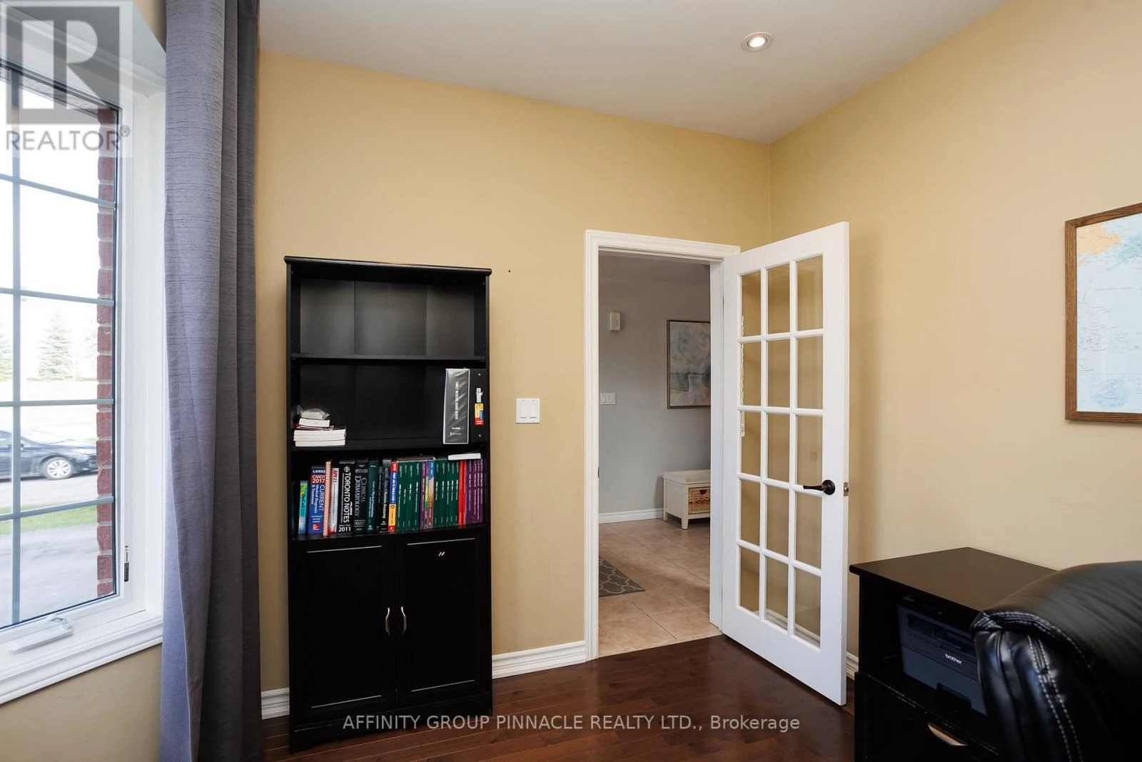 31 Ellis Crescent, Kawartha Lakes, Ontario  K9V 0A5 - Photo 37 - X12568208