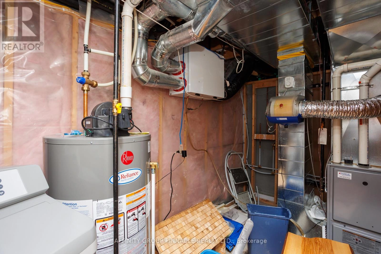 31 Ellis Crescent, Kawartha Lakes, Ontario  K9V 0A5 - Photo 45 - X12568208