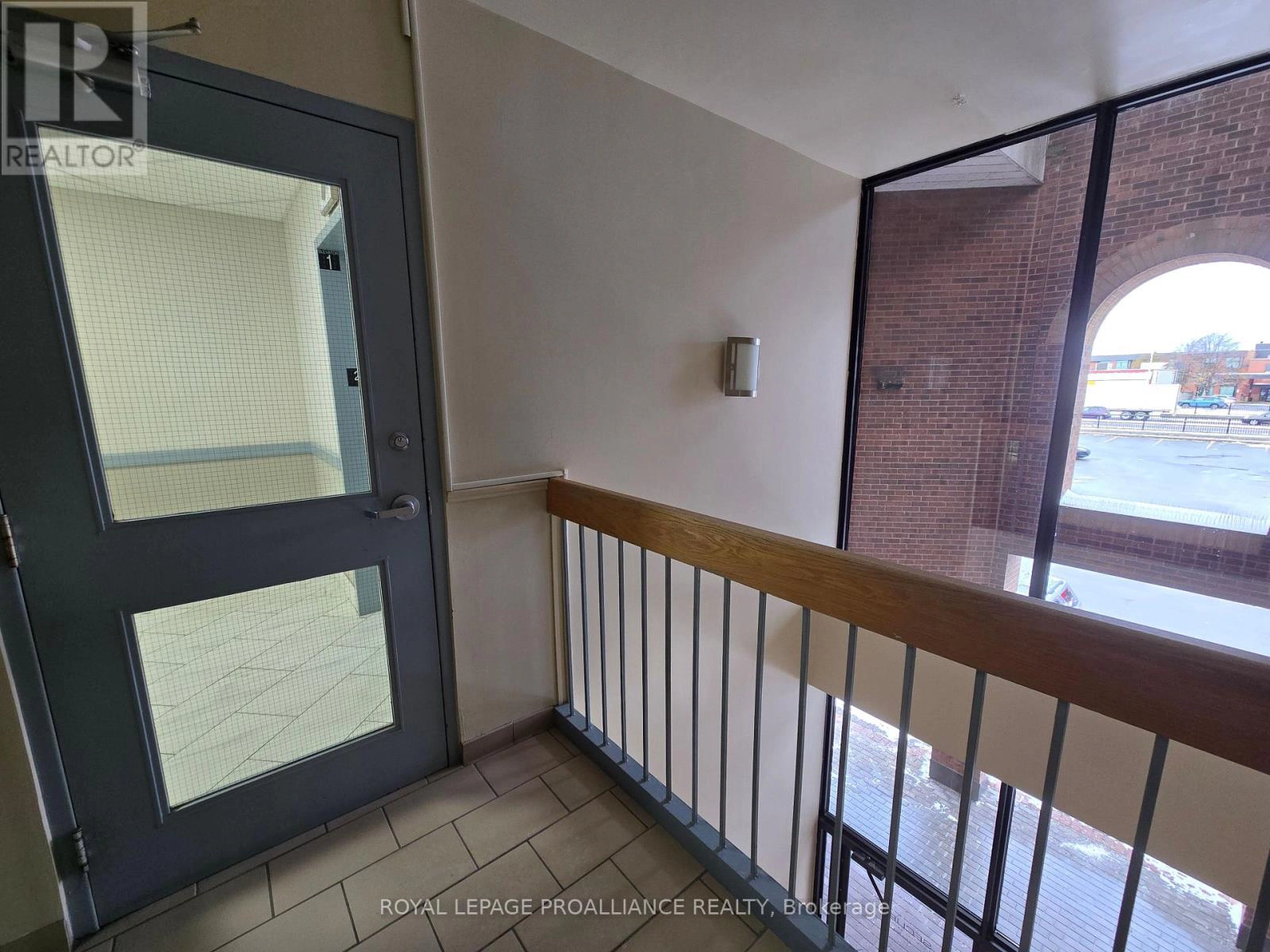 210 - 365 North Front Street N, Belleville, Ontario K8P 5A5 - Photo 5 - X12572806