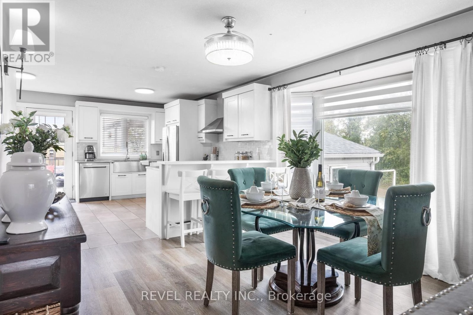 1578 Sturgeon Road, Kawartha Lakes, Ontario  K0M 1L0 - Photo 11 - X12576306