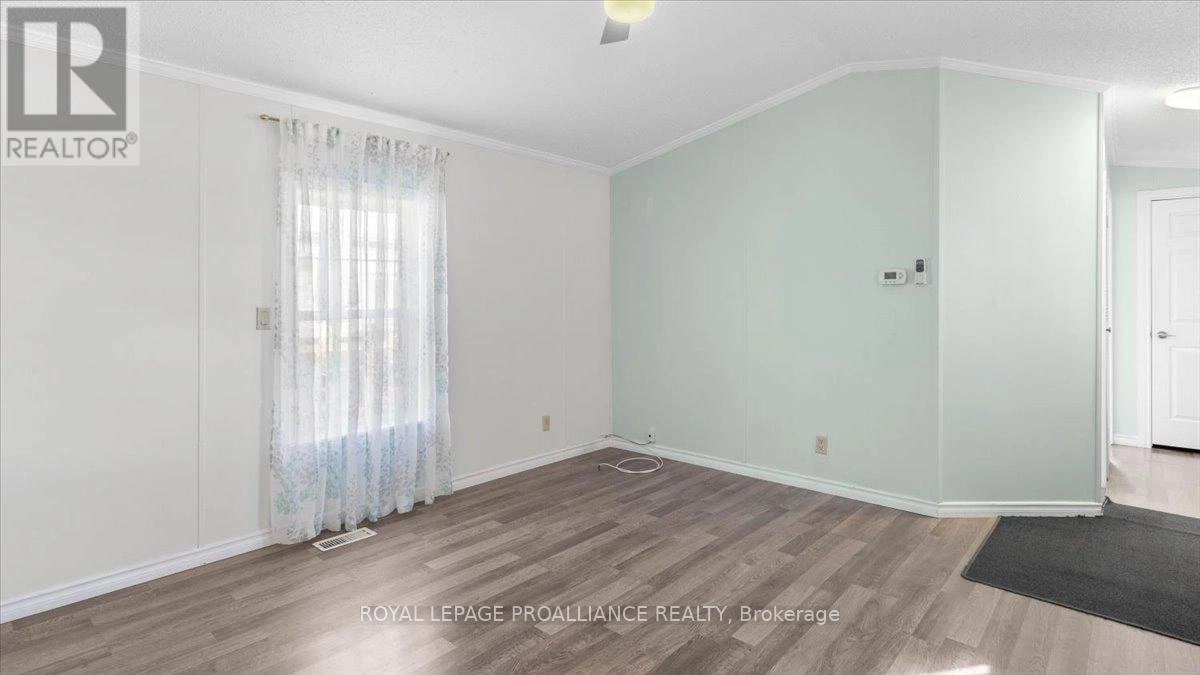 18 - 311 Dundas Street E, Quinte West, Ontario  K8V 1M1 - Photo 19 - X12578182