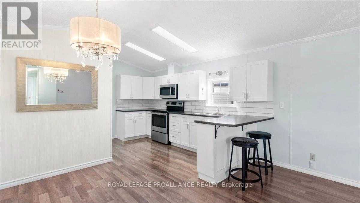 18 - 311 Dundas Street E, Quinte West, Ontario  K8V 1M1 - Photo 8 - X12578182