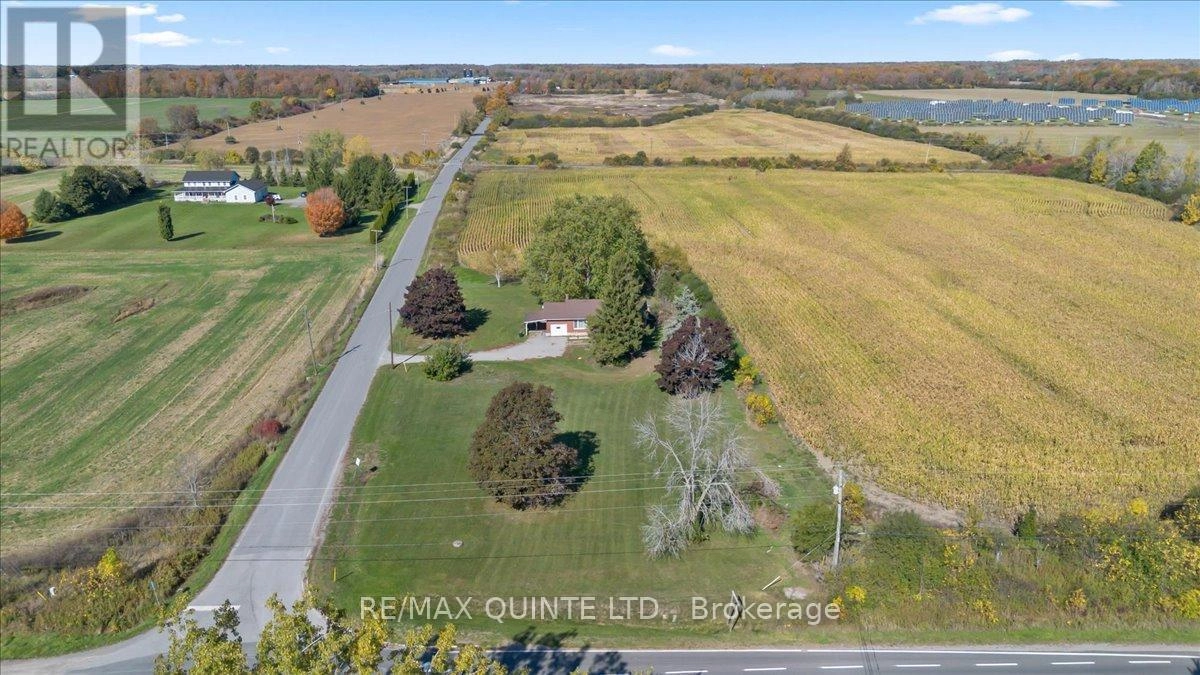 18 Conley Road, Prince Edward County, Ontario  K0K 1G0 - Photo 5 - X12582004