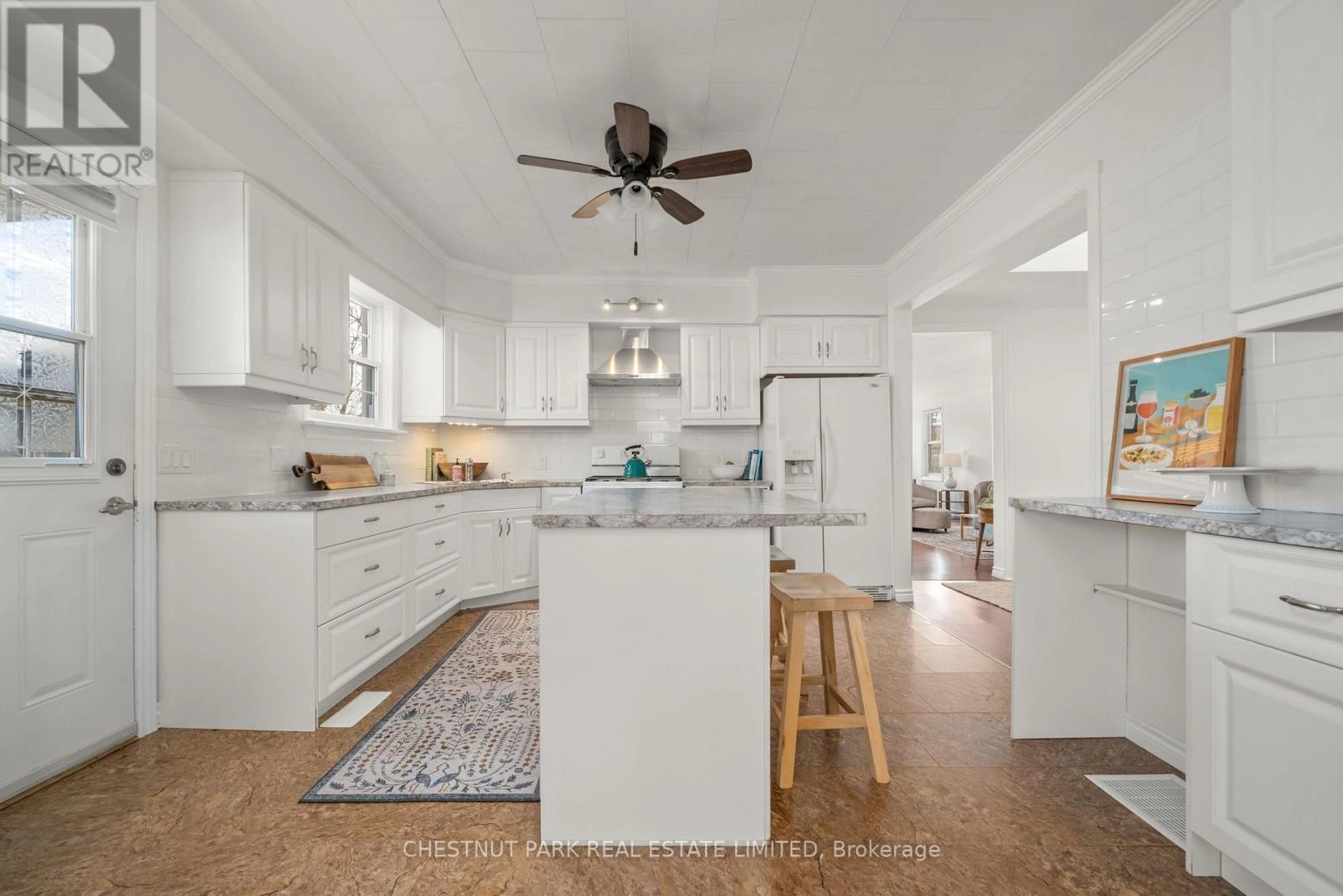 299 Noxon Avenue, Prince Edward County, Ontario  K0K 3L0 - Photo 11 - X12582424