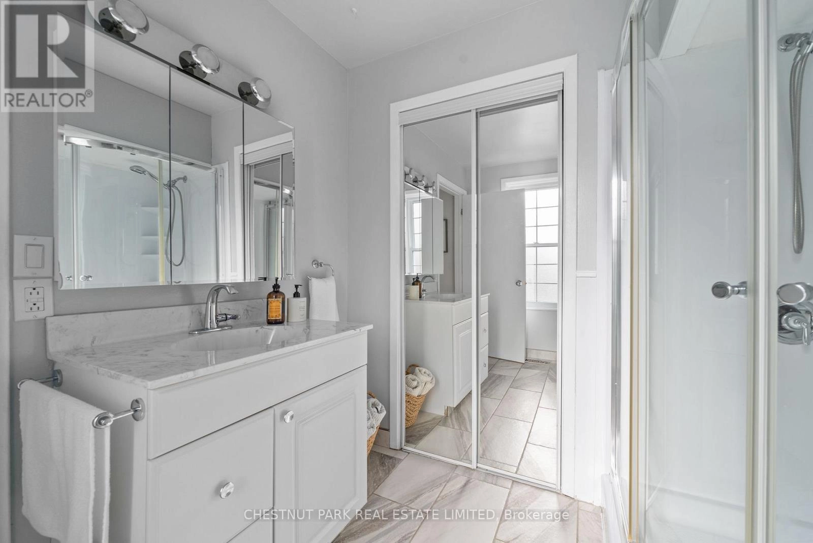 299 Noxon Avenue, Prince Edward County, Ontario  K0K 3L0 - Photo 25 - X12582424