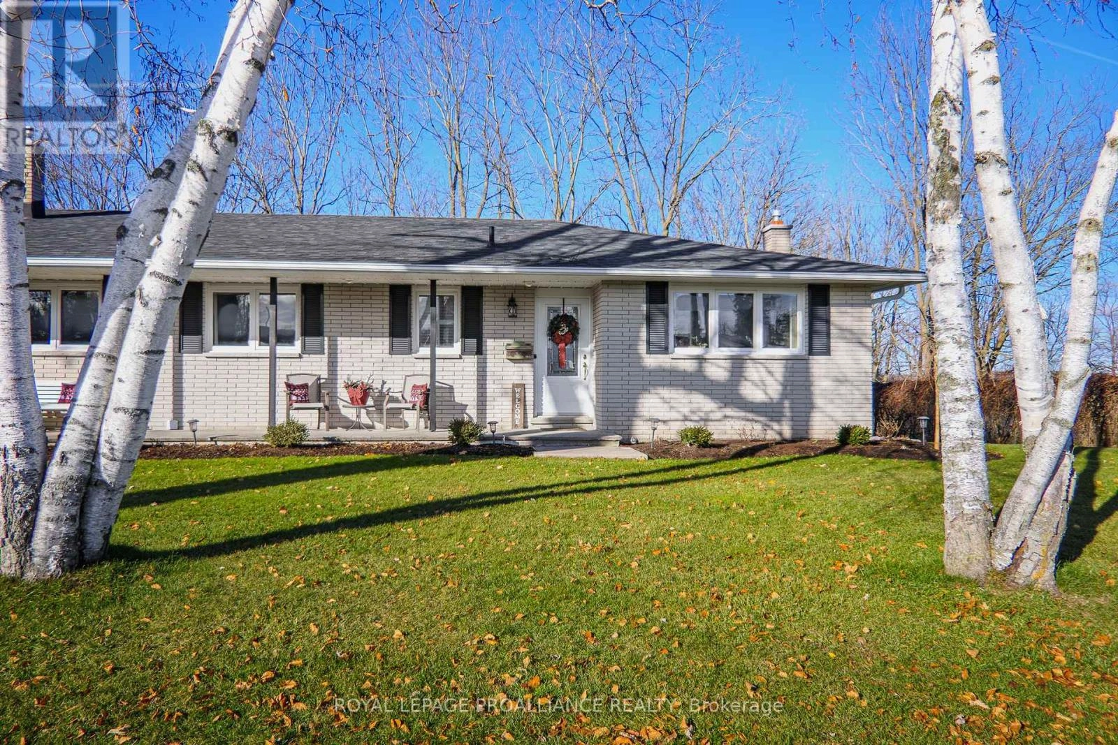 371 Maple Avenue, Deseronto, Ontario  K0K 1X0 - Photo 4 - X12583438