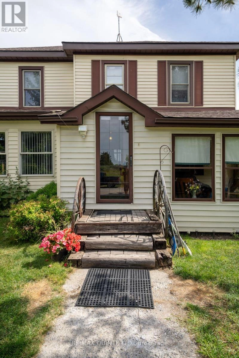 595 Elmbrook Road, Prince Edward County, Ontario  K0K 2T0 - Photo 4 - X12584748