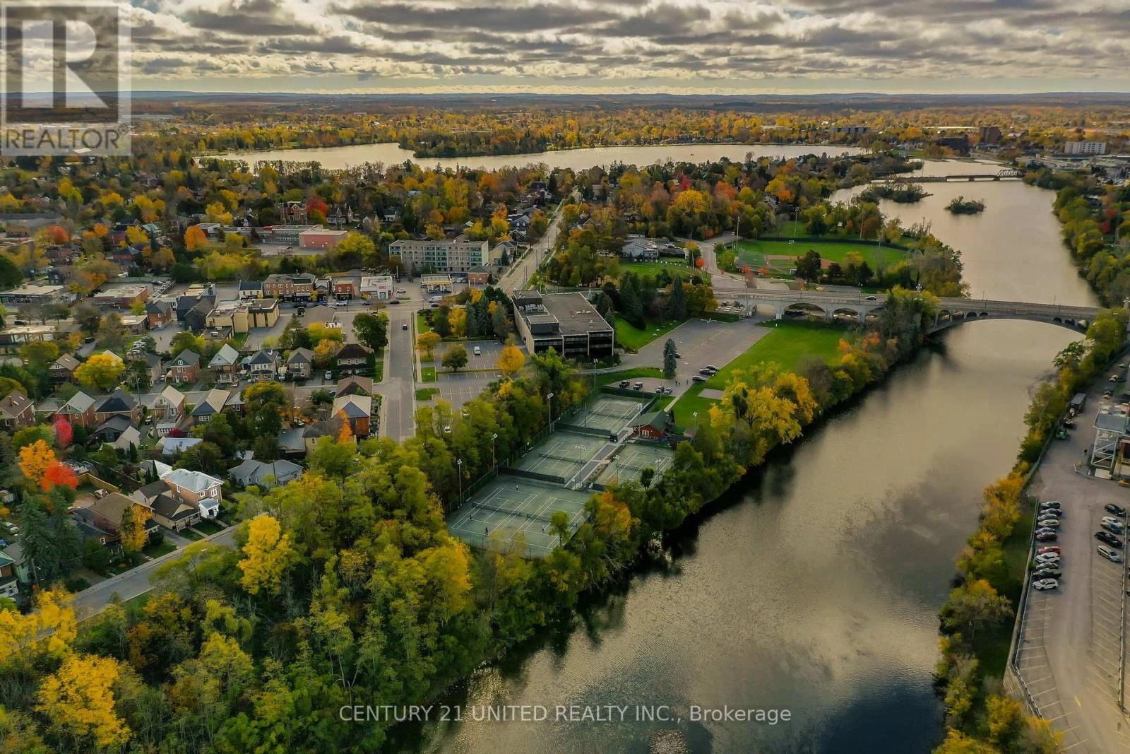 458 Driscoll Terrace, Peterborough, Ontario K9H 1T7 - Photo 5 - X12574368