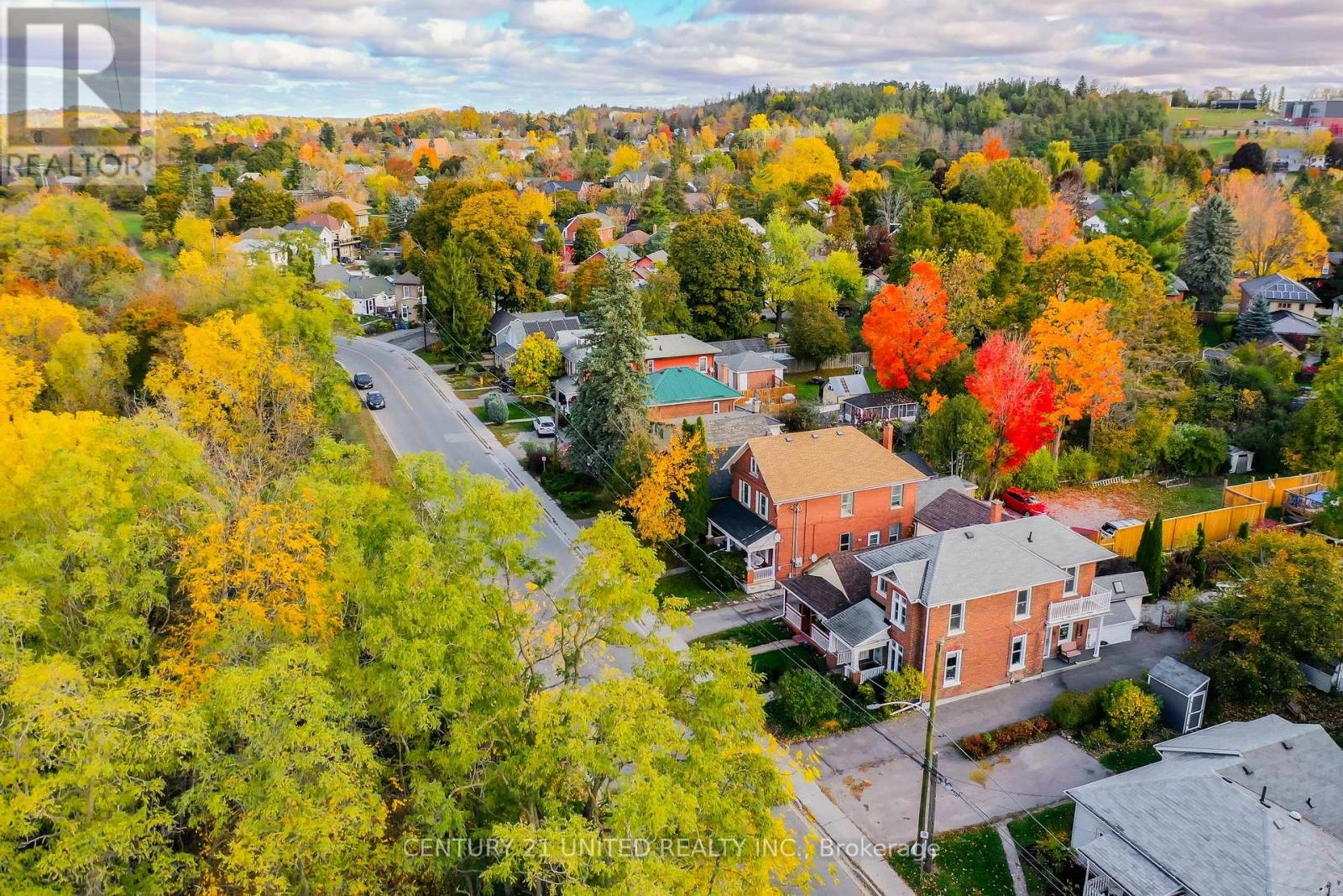 458 Driscoll Terrace, Peterborough, Ontario K9H 1T7 - Photo 4 - X12574368
