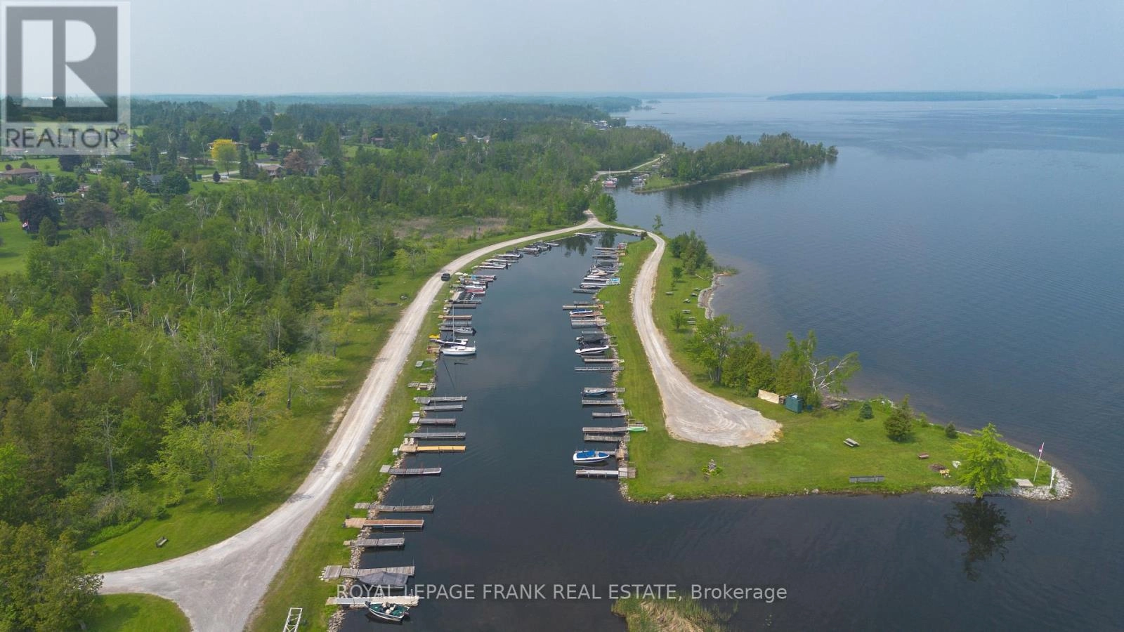 383 Old Surrey Lane, Kawartha Lakes, Ontario  K0M 1A0 - Photo 37 - X12594004