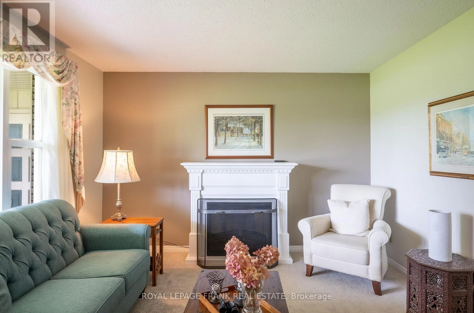 383 Old Surrey Lane, Kawartha Lakes, Ontario  K0M 1A0 - Photo 9 - X12594004