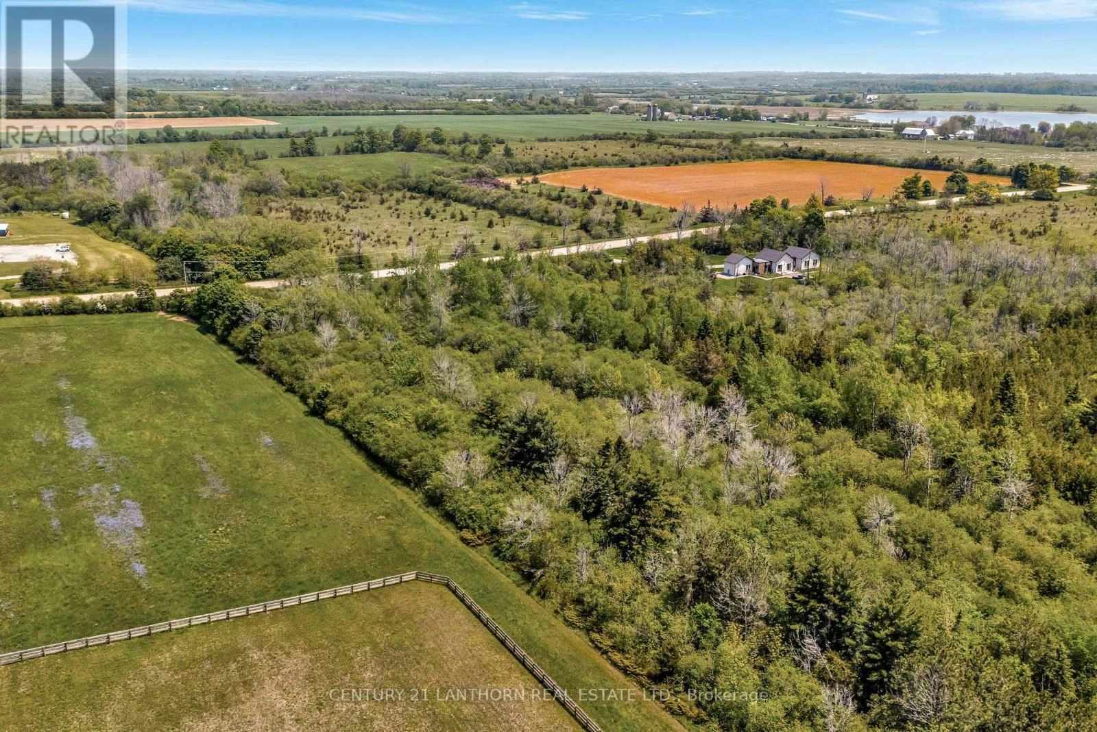 19487 Loyalist Parkway, Prince Edward County, Ontario K0K 1T0 - Photo 5 - X12595778