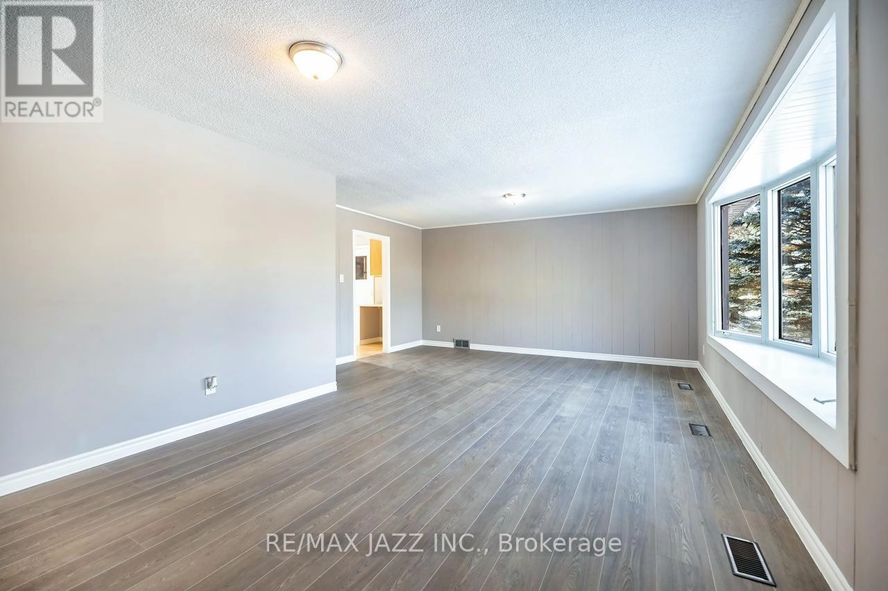 134 Day Drive, Kawartha Lakes, Ontario  L3V 6H5 - Photo 19 - X12568930