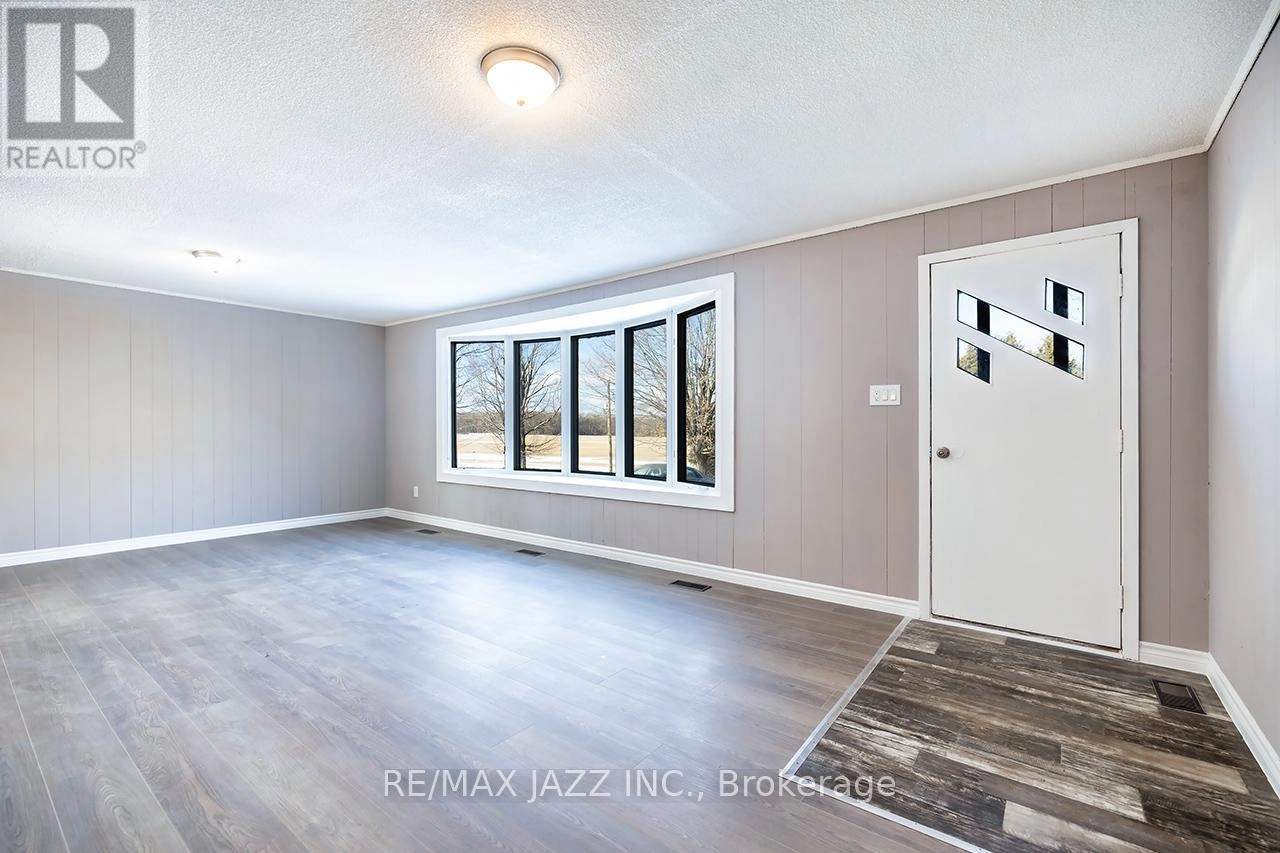 134 Day Drive, Kawartha Lakes, Ontario  L3V 6H5 - Photo 17 - X12568930