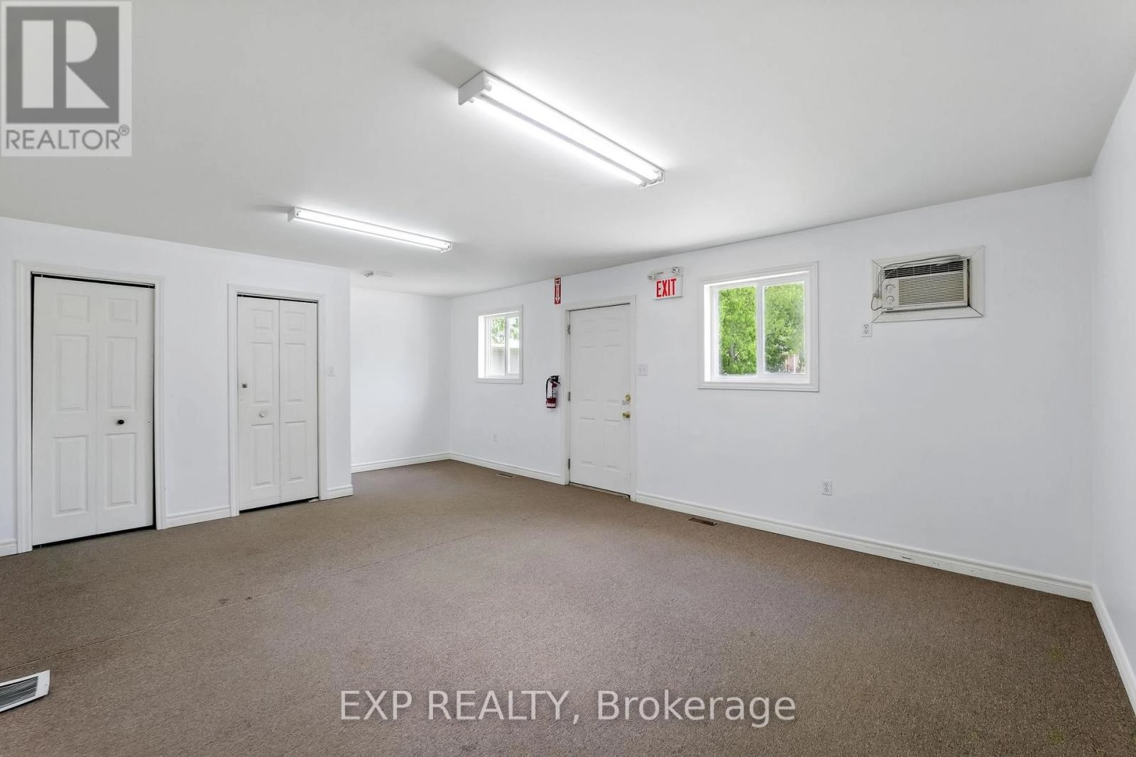 46 Covert Street, Cobourg, Ontario K9A 2L6 - Photo 18 - X12600314