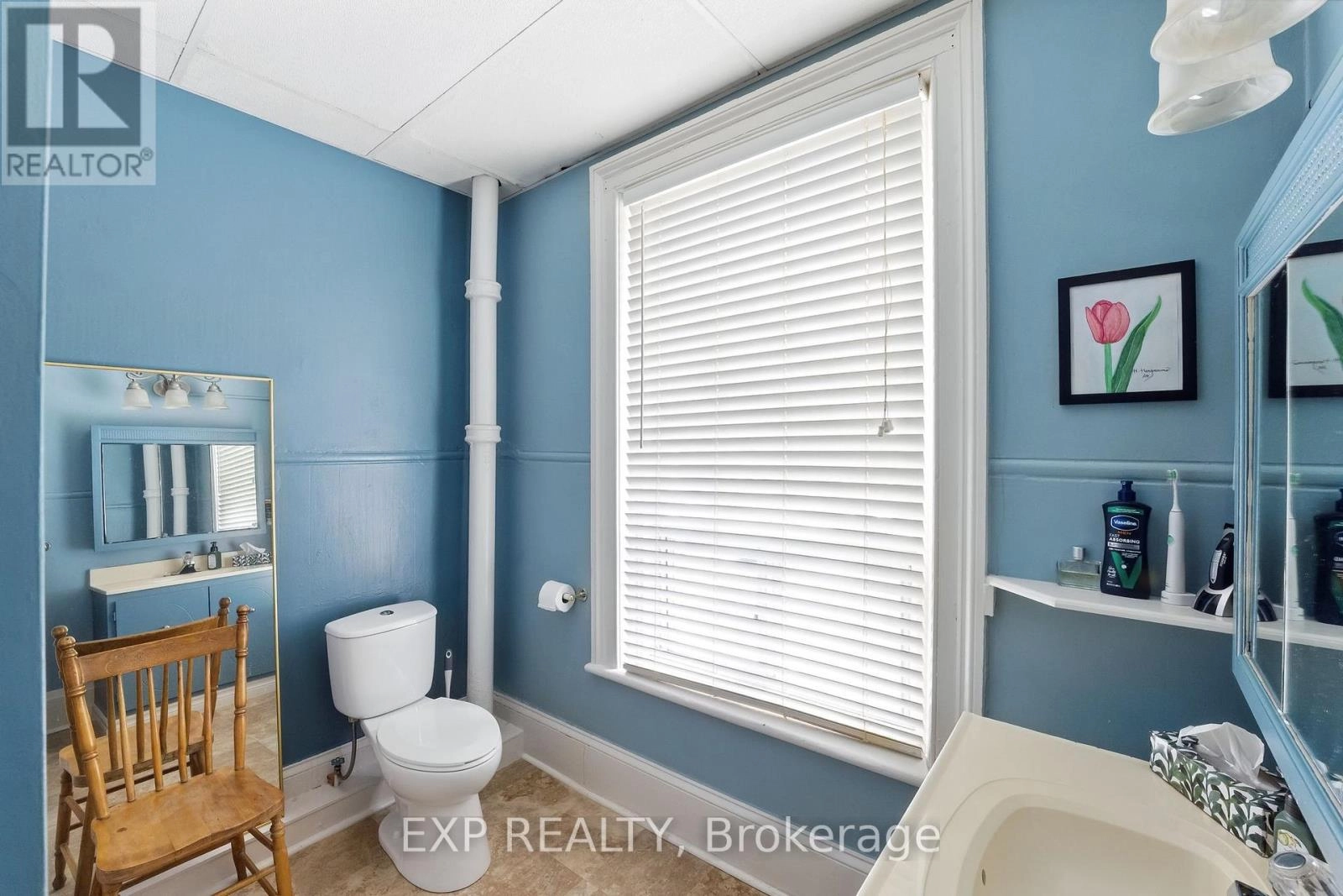 46 Covert Street, Cobourg, Ontario K9A 2L6 - Photo 39 - X12600314