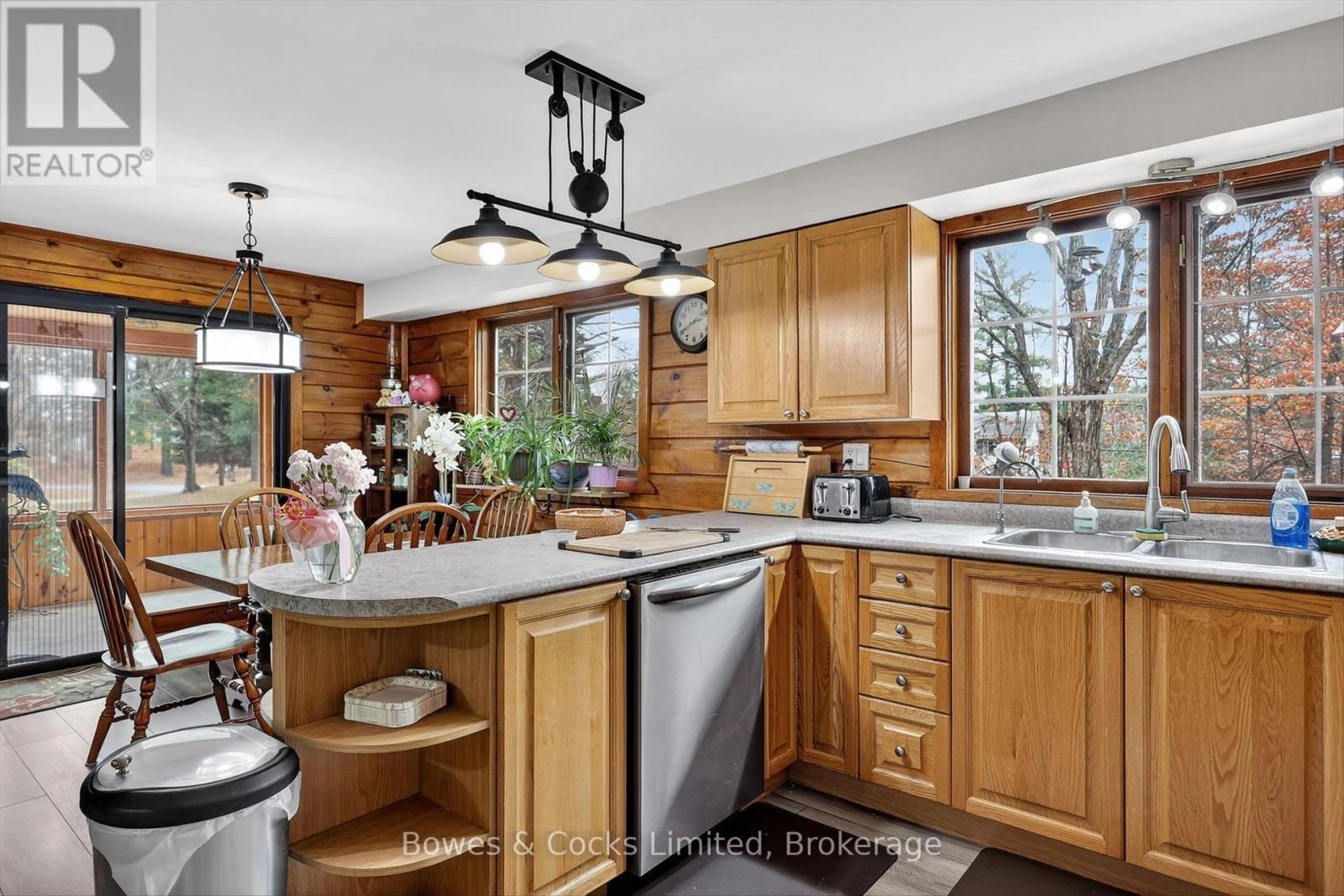 82 Bay Lake Road, Bancroft, Ontario  K0L 2L0 - Photo 11 - X12486525