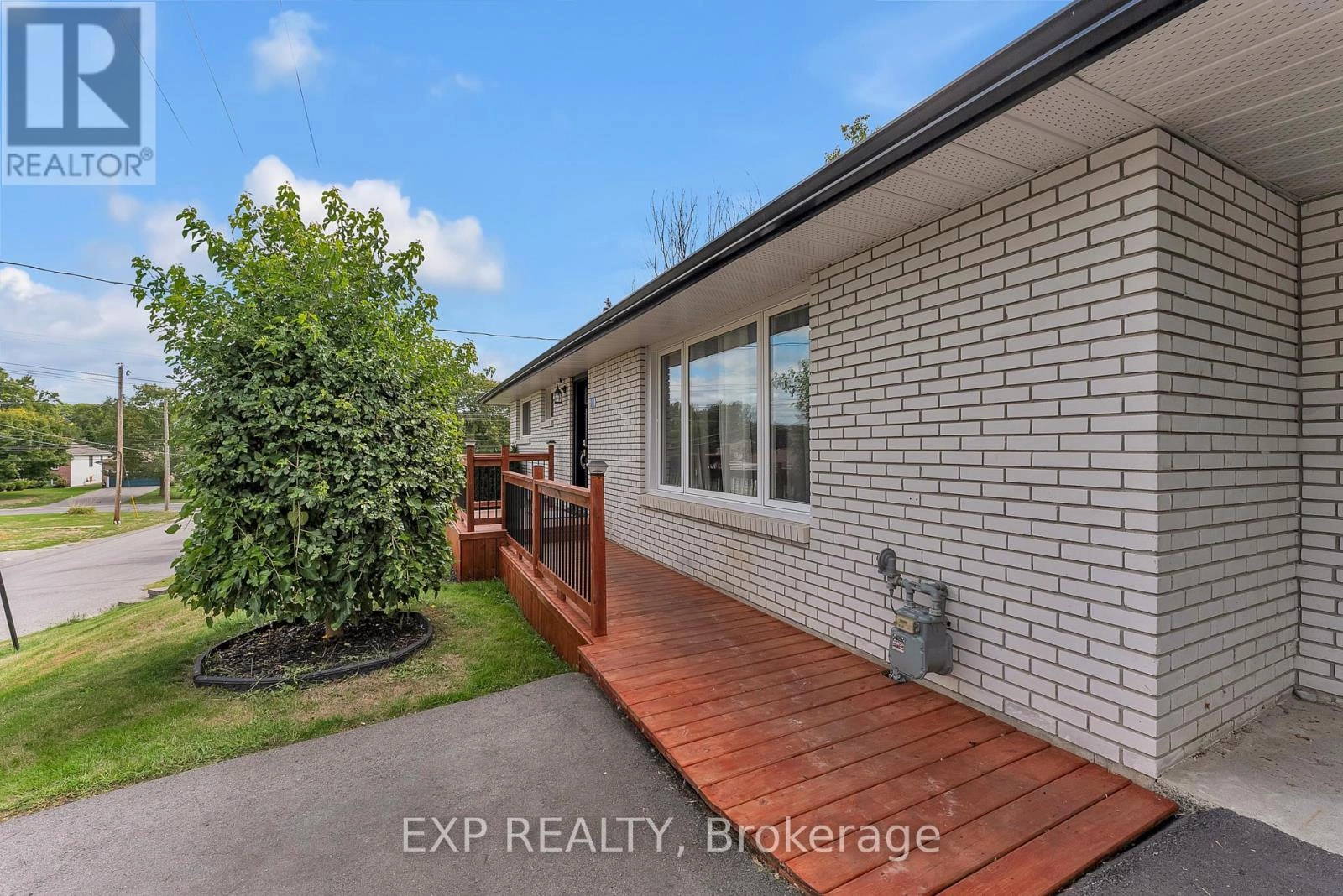 11 Concession Road, Quinte West, Ontario  K0K 2C0 - Photo 4 - X12601344