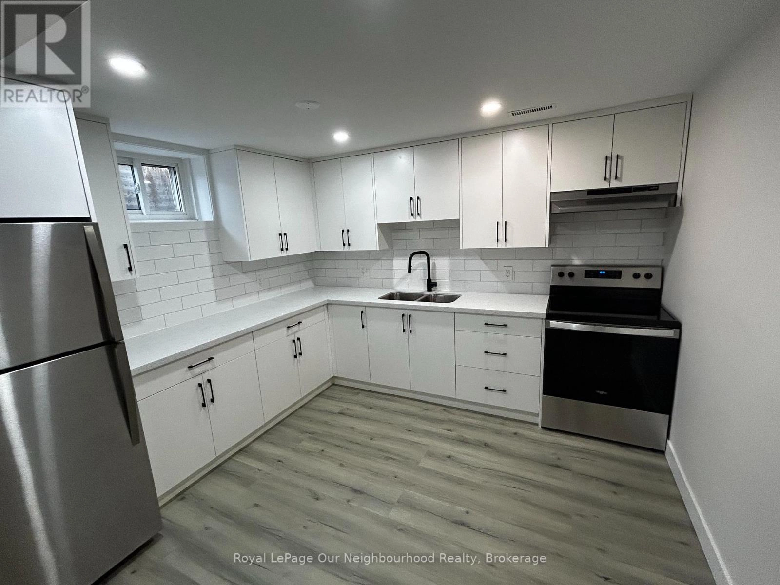 Basement - 670 Emerson Court, Oshawa, Ontario  L1H 3K9 - Photo 2 - E12606470