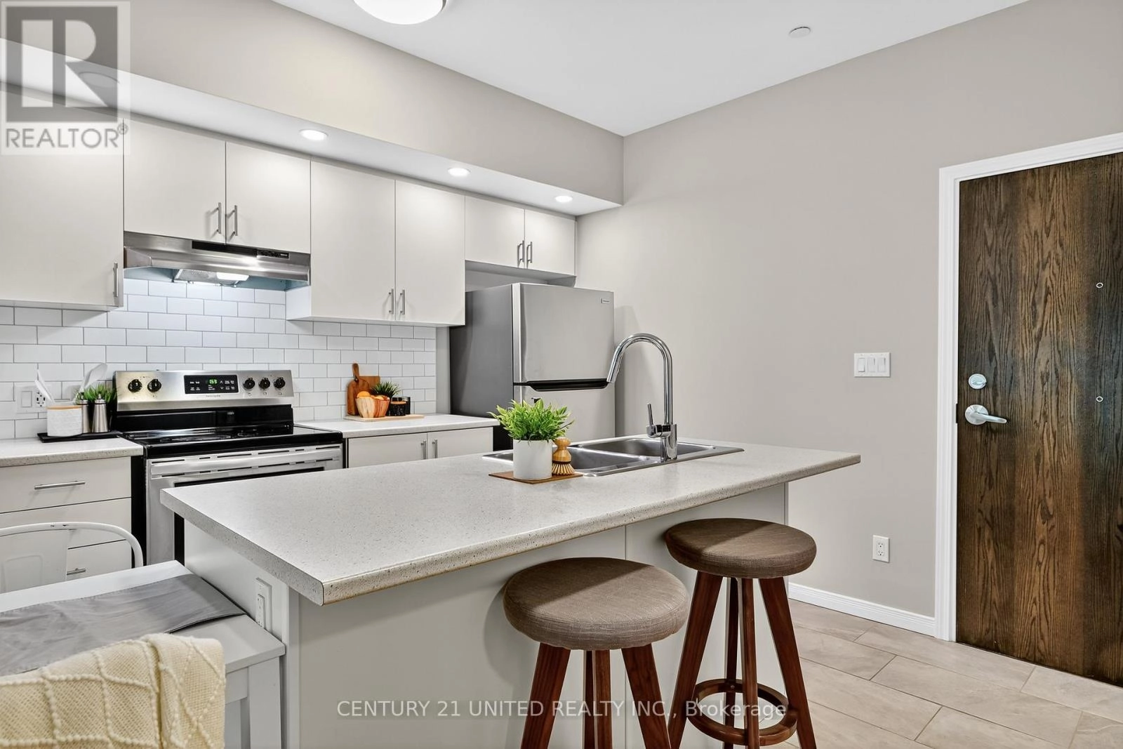 206 - 344 Florence Drive, Peterborough, Ontario  K9J 0K4 - Photo 11 - X12491586