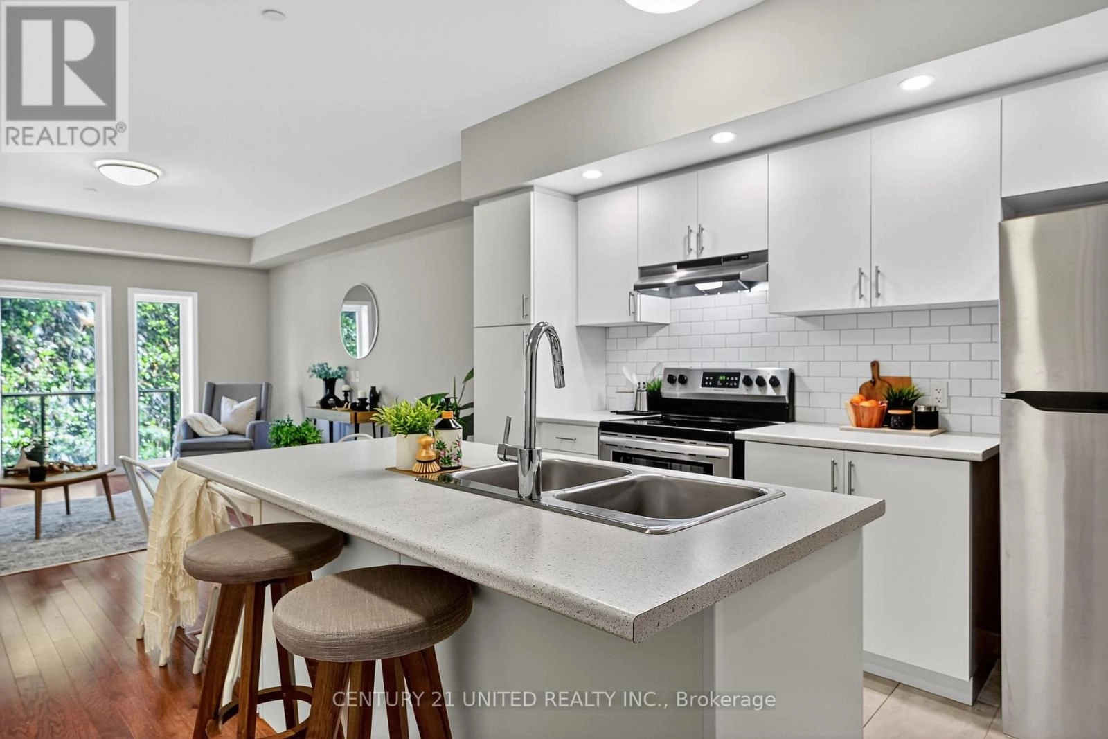 206 - 344 Florence Drive, Peterborough, Ontario  K9J 0K4 - Photo 12 - X12491586