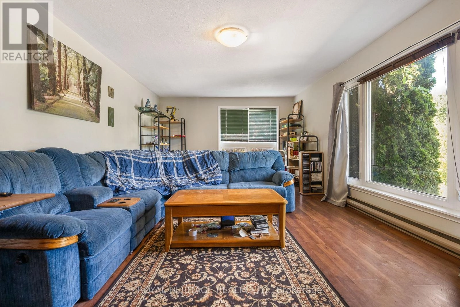 20 Buckhorn Road, Kawartha Lakes, Ontario  K9V 4R6 - Photo 12 - X12356913