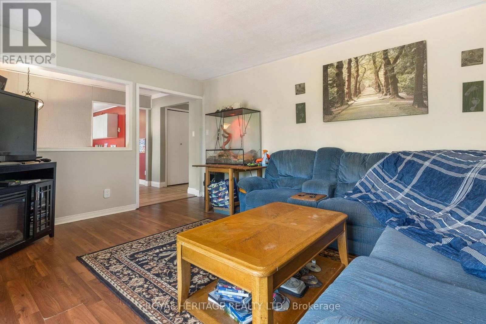 20 Buckhorn Road, Kawartha Lakes, Ontario  K9V 4R6 - Photo 13 - X12356913