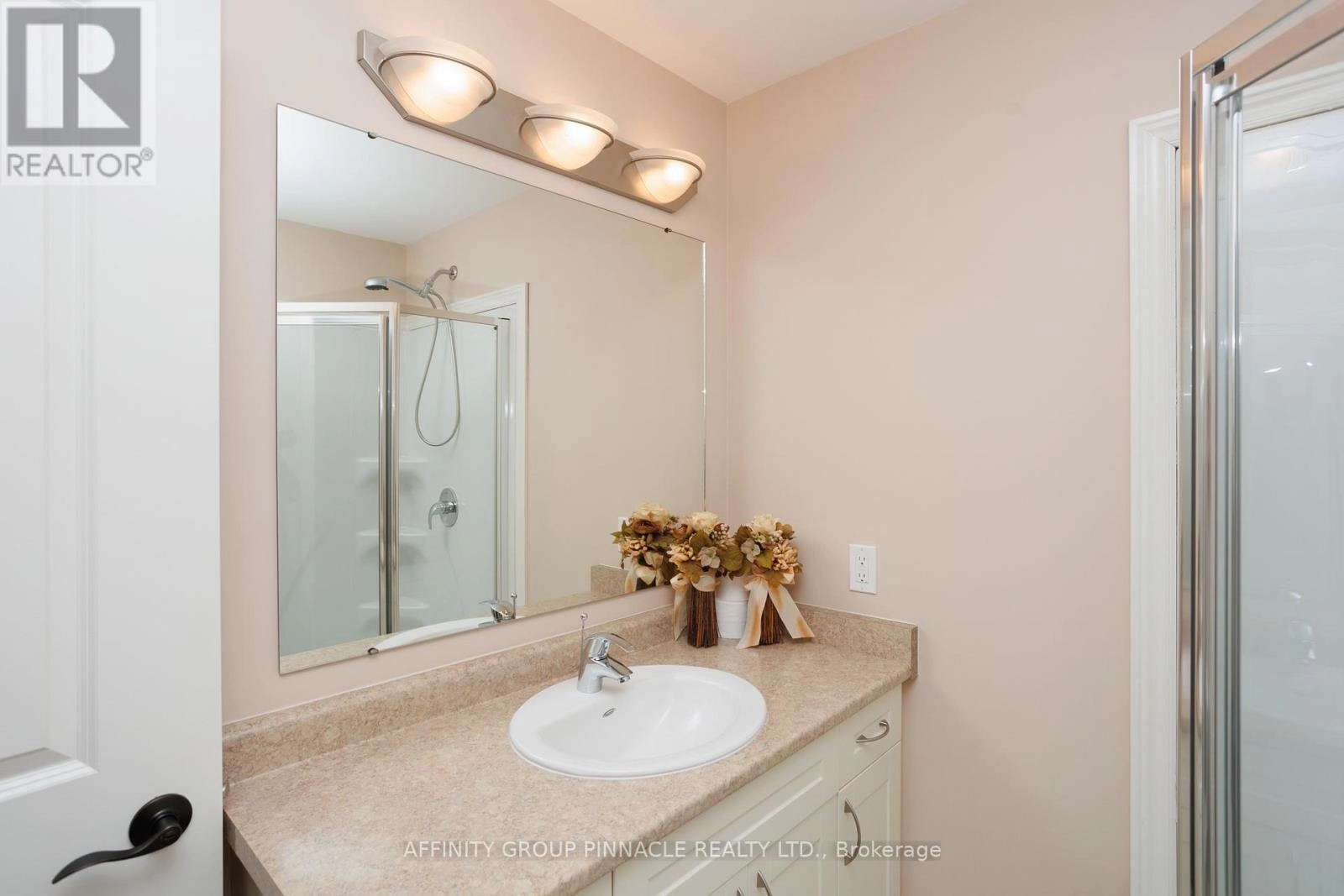 103 - 94 Francis Street W, Kawartha Lakes, Ontario  K0M 1N0 - Photo 32 - X12616170