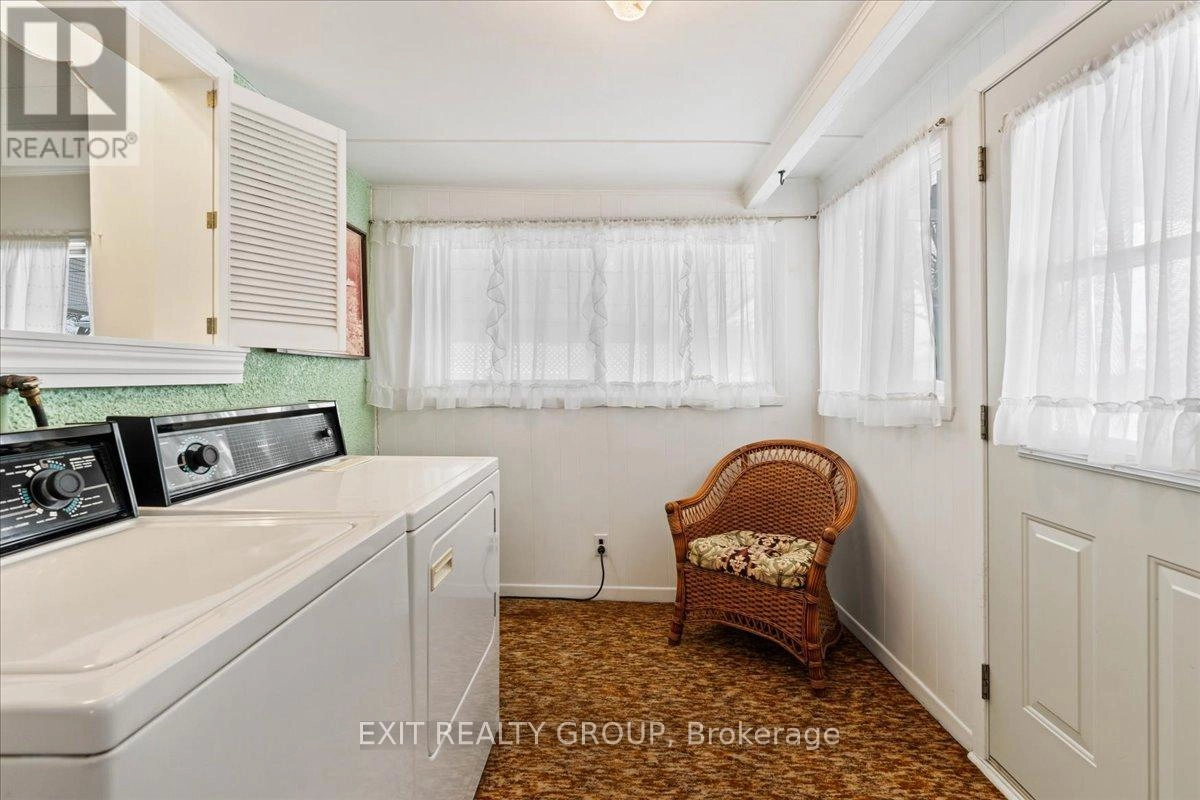 36 Valleyview Crescent, Belleville, Ontario  K8P 3G1 - Photo 18 - X12616562