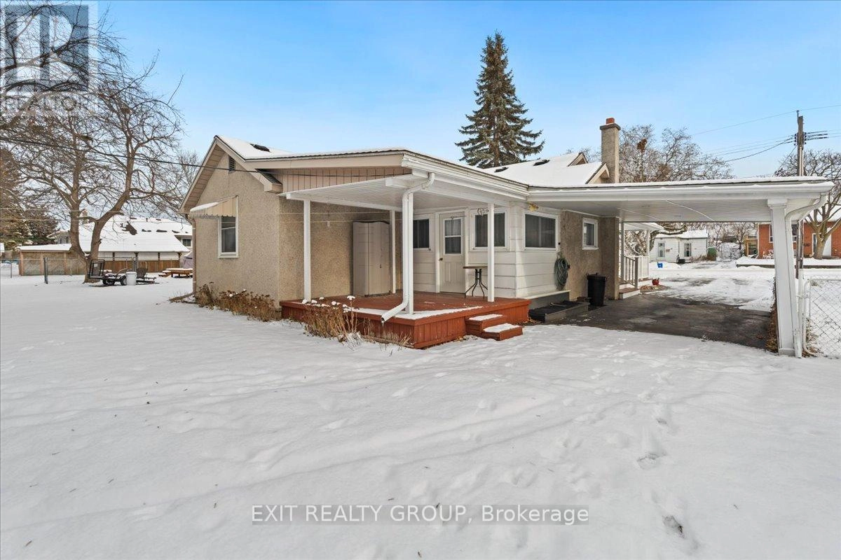 36 Valleyview Crescent, Belleville, Ontario  K8P 3G1 - Photo 26 - X12616562