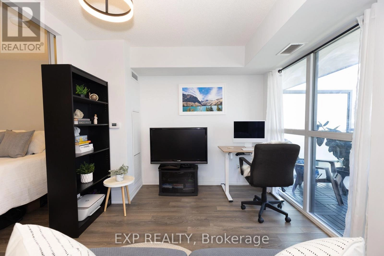 707 - 30 Meadowglen Place, Toronto, Ontario  M1G 0A6 - Photo 9 - E12617472